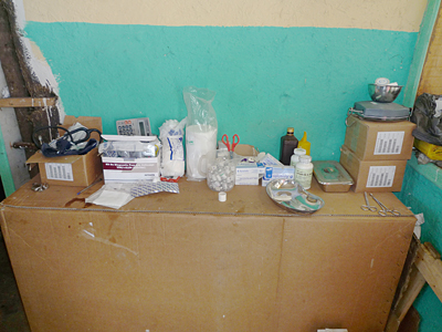 Cardboard box workbench